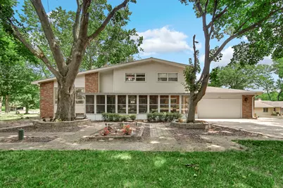 205 Sharon Drive, Sleepy Hollow, IL 60118 - Photo 1