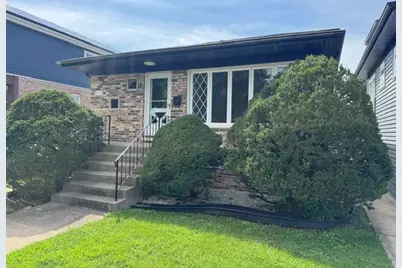 7111 40th Place, Stickney, IL 60402 - Photo 1