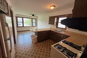 7111 40th Pl, Stickney, IL 60402 - Photo 10