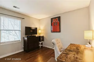 104 E Winchester Rd, Libertyville, IL 60048 - Photo 12