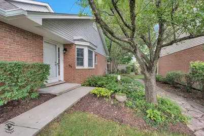 8641 Pearson Drive, Darien, IL 60561 - Photo 2