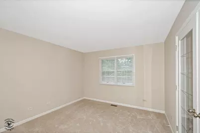8641 Pearson Drive, Darien, IL 60561 - Photo 18