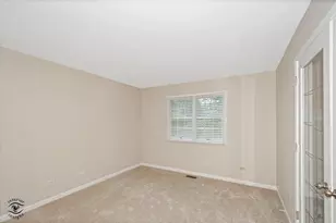 8641 Pearson Dr, Darien, IL 60561 - Photo 18