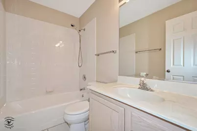 8641 Pearson Drive, Darien, IL 60561 - Photo 20