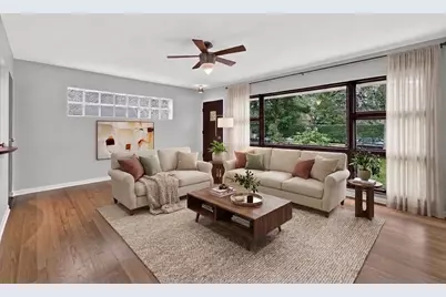 392 Windsor Avenue, Glen Ellyn, IL 60137 - Photo 6