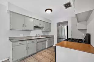 392 Windsor Ave, Glen Ellyn, IL 60137 - Photo 12