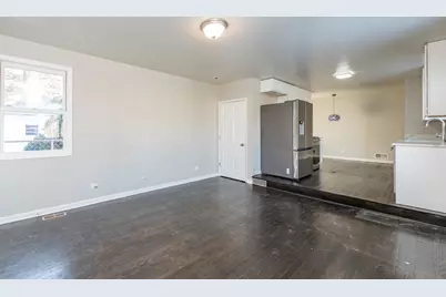 821 12th Street, North Chicago, IL 60064 - Photo 18