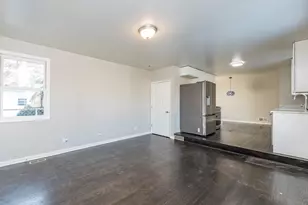 821 12th St, North Chicago, IL 60064 - Photo 18