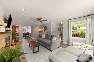 805 Walnut Ave, Saint Charles, IL 60174 - Photo 8