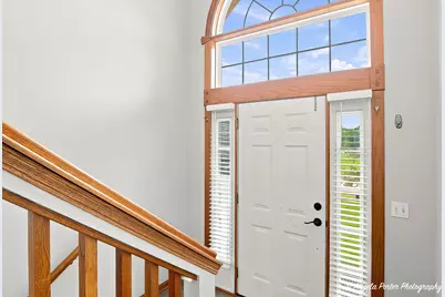 624 Kresswood Drive #D, McHenry, IL 60050 - Photo 2