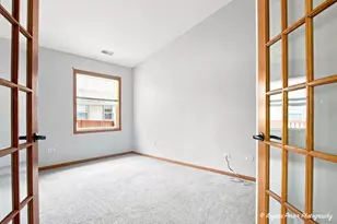 624 Kresswood Dr, McHenry, IL 60050 - Photo 12