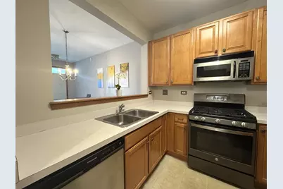2460 Georgetown Circle, Aurora, IL 60503 - Photo 8