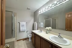 2460 Georgetown Cir, Aurora, IL 60503 - Photo 14