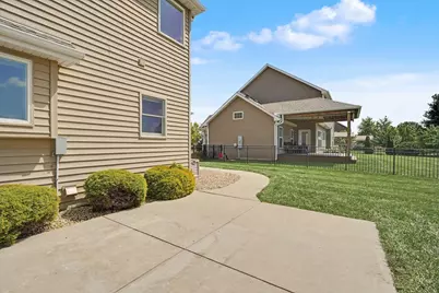 1909 Savanna Drive, Champaign, IL 61822 - Photo 112
