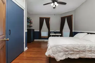 609 E Market St, Bloomington, IL 61701 - Photo 16
