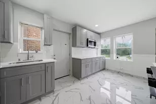 433 W 100th St, Chicago, IL 60628 - Photo 8