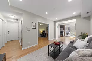 1737 W Division St, Chicago, IL 60622 - Photo 2