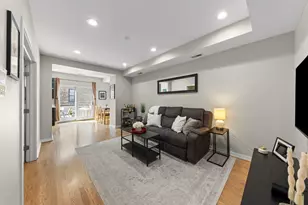 1737 W Division St, Chicago, IL 60622 - Photo 4