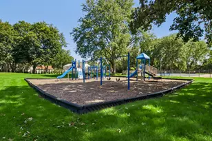45 Willow Cir, Cary, IL 60013 - Photo 40