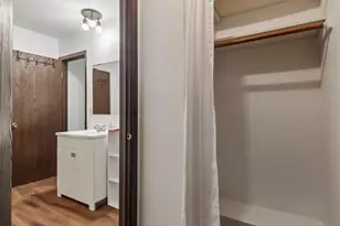 45 Willow Cir, Cary, IL 60013 - Photo 26