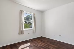 45 Willow Cir, Cary, IL 60013 - Photo 24
