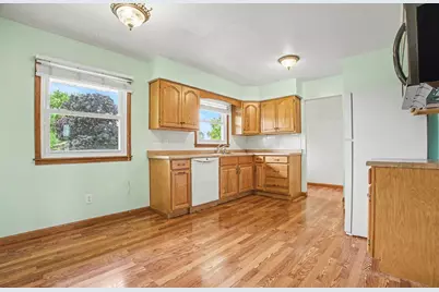 10 Imperial Drive, Streator, IL 61364 - Photo 8