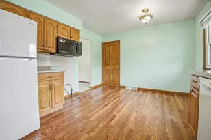 10 Imperial Dr, Streator, IL 61364 - Photo 6
