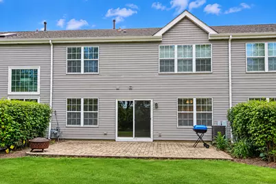 700 Savannah Lane, Crystal Lake, IL 60014 - Photo 12