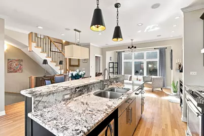 2130 W Irving Park Road #4, Chicago, IL 60618 - Photo 4