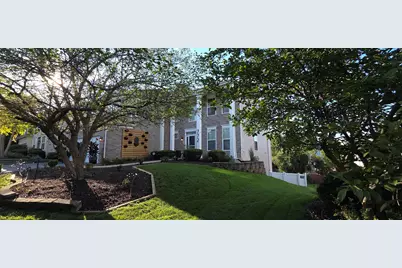 772 E Lindsey Lane, Bolingbrook, IL 60440 - Photo 2