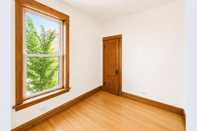 1946 N Kimball Avenue #2, Chicago, IL 60647 - Photo 4