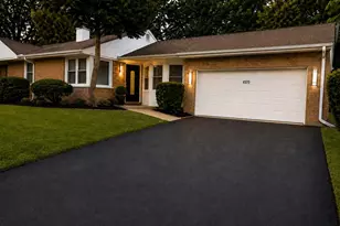 4N015 Kenwood Ave, West Chicago, IL 60185 - Photo 2