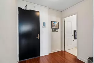 225 N Columbus Dr, Chicago, IL 60601 - Photo 6