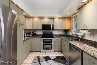 9S434 Allison Court, Willowbrook, IL 60527 - Photo 6