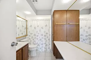 190 S Circle Ave, Bloomingdale, IL 60108 - Photo 16