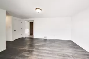 10128 Parke Ave, Oak Lawn, IL 60453 - Photo 16