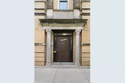 2405 W McLean Avenue #1, Chicago, IL 60647 - Photo 2