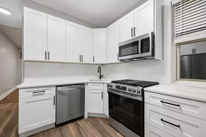2405 W McLean Avenue #1, Chicago, IL 60647 - Photo 8