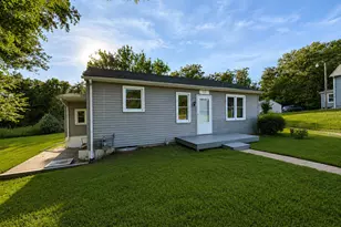 998 Rutland St, Marseilles, IL 61341 - Photo 4