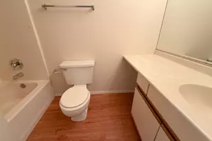 1360 Brook St, Saint Charles, IL 60174 - Photo 8
