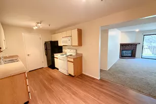 1360 Brook St, Saint Charles, IL 60174 - Photo 2