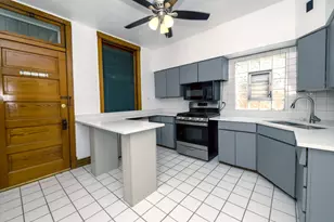 5104 W Hutchinson St, Chicago, IL 60641 - Photo 14