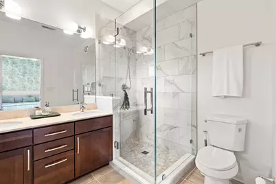 1925 W Irving Park Road #3, Chicago, IL 60613 - Photo 28