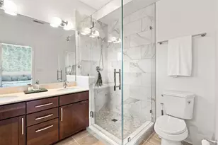 1925 W Irving Park Rd, Chicago, IL 60613 - Photo 28