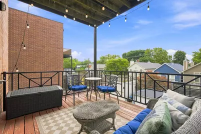 1925 W Irving Park Road #3, Chicago, IL 60613 - Photo 32