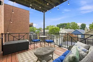 1925 W Irving Park Rd, Chicago, IL 60613 - Photo 32