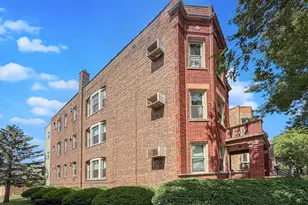 3342 S Lowe Ave, Chicago, IL 60616 - Photo 2