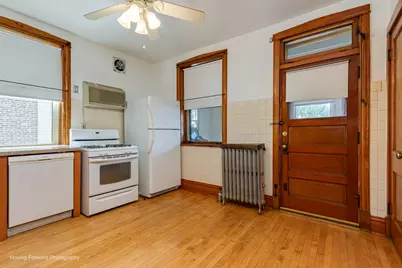 3342 S Lowe Avenue, Chicago, IL 60616 - Photo 4