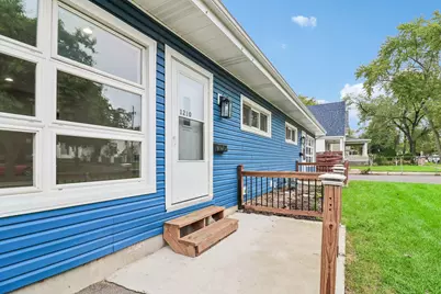 1210-1212 Indian Avenue, Aurora, IL 60505 - Photo 2
