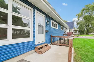 1210-1212 Indian Ave, Aurora, IL 60505 - Photo 2